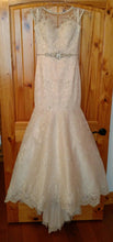 Load image into Gallery viewer, Jacquelin exclusive &#39;19934&#39; wedding dress size-02 PREOWNED
