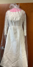 Load image into Gallery viewer, Rosa Clara &#39;Doreen &#39; wedding dress size-06 PREOWNED

