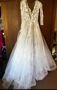 Andrea & Leo 'A1067W' wedding dress size-06 NEW
