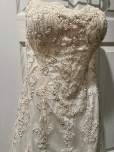 Martina Liana 'ML419DM-ZP' wedding dress size-08 PREOWNED