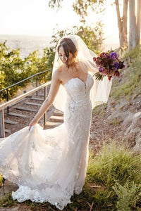 Sophia Tolli 'Y22064' wedding dress size-02 PREOWNED