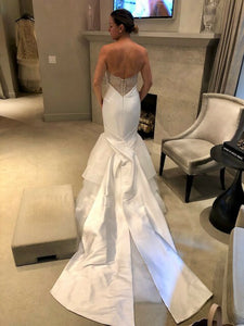 Monique Lhuillier 'Lennox' wedding dress size-04 PREOWNED