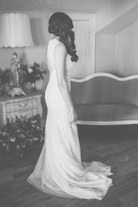 David's Bridal 'VW9768' wedding dress size-02 PREOWNED