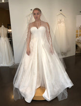 Load image into Gallery viewer, Reem Acra &#39;Flock of Angels&#39;
