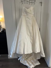 Load image into Gallery viewer, Pnina Tornai &#39;4879PT-B&#39;
