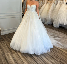 Load image into Gallery viewer, Zuhair Murad &#39;Sparkling Strapless Sweetheart Ball Gown&#39;
