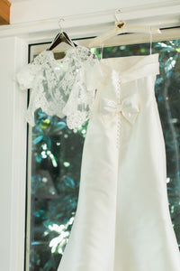 Pronovias 'Tasiala' size 2 used wedding dress view of stain