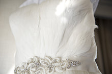 Load image into Gallery viewer, Manuel Mota &#39;Primor&#39; - Manuel Mota - Nearly Newlywed Bridal Boutique - 2
