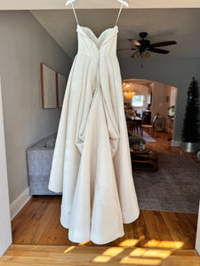 Kelly Faetanini 'Calypso' wedding dress size-00 PREOWNED