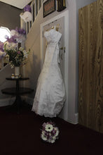 Load image into Gallery viewer, Sophia Tolli Semilla Mermaid Wedding Dress - sophia tolli - Nearly Newlywed Bridal Boutique - 4
