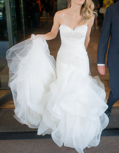 Pronovias 'Ledurne' size 2 used wedding dress front view on bride