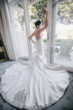 Load image into Gallery viewer, Victor Harper Couture &#39;206&#39; size 6 sample wedding dress side view on bride
