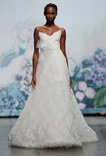 Load image into Gallery viewer, Monique Lhuillier &#39;Promise&#39; - Monique Lhuillier - Nearly Newlywed Bridal Boutique - 1
