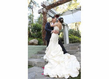 Load image into Gallery viewer, Winnie Couture &#39;Katarina 9129&#39; - Winnie Couture - Nearly Newlywed Bridal Boutique - 3
