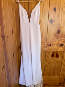 Alyssa Kristin 'Emerson ' wedding dress size-04 PREOWNED