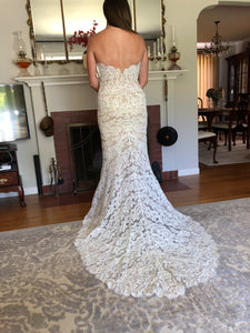 Anna Maier 'Lyon' size 6 new wedding dress back view on bride