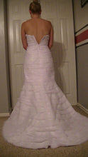 Load image into Gallery viewer, Davids Bridal &#39;Strapless&#39; - Davids Bridal - Nearly Newlywed Bridal Boutique - 3
