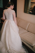 Load image into Gallery viewer, Ines Di Santo &#39;Fontanne&#39; wedding dress size-10 PREOWNED
