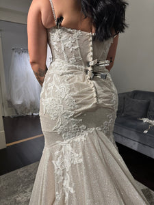 Essense of Australia 'D3486' wedding dress size-12 NEW