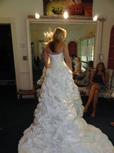 Load image into Gallery viewer, Maggie Sottero &#39;Darci&#39; - Maggie Sottero - Nearly Newlywed Bridal Boutique - 1
