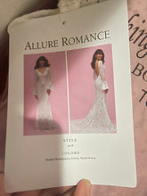 Load image into Gallery viewer, Allure Bridals &#39;3218&#39; wedding dress size-08 NEW
