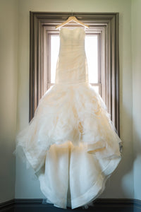 Vera Wang 'Gemma' wedding dress size-02 PREOWNED