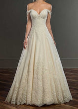 Load image into Gallery viewer, Martina Liana &#39;Marilyn&#39; wedding dress size-12 NEW

