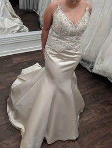 Eddy K. 'MD212' wedding dress size-08 PREOWNED