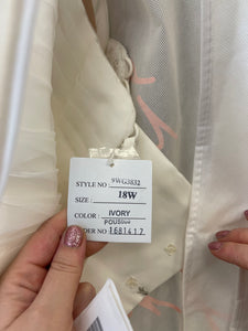 David's Bridal 'N/a' wedding dress size-18 NEW