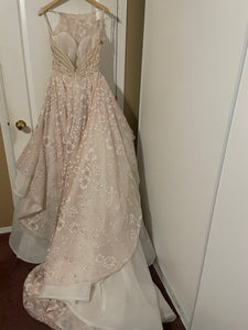 Hayley Paige 'SQ5941831' wedding dress size-10 NEW