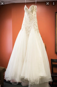 La Sposa 'C7952 IM 6' wedding dress size-04 NEW