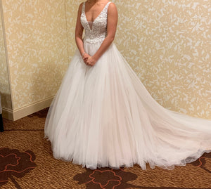 Nicole Spose 'NIAB18114' wedding dress size-04 PREOWNED
