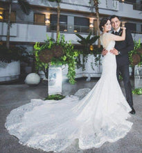 Load image into Gallery viewer, Cristiano Lucci &#39;CL12976&#39; wedding dress size-04 PREOWNED
