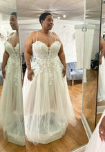 Load image into Gallery viewer, Maggie Sottero &#39;Stevie&#39; wedding dress size-20 NEW
