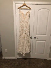 Load image into Gallery viewer, Maggie Sottero &#39;Mietra&#39; wedding dress size-04 PREOWNED
