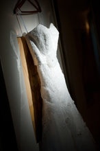 Load image into Gallery viewer, Jasmine Couture Bridal &#39;N/A&#39; wedding dress size-08 PREOWNED
