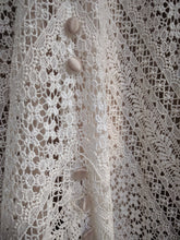 Load image into Gallery viewer, Martina Liana &#39;772&#39; size 6 used wedding dress close up of fabric
