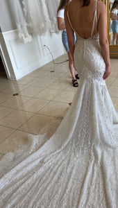 BERTA 'BERTA 20-10' wedding dress size-00 PREOWNED