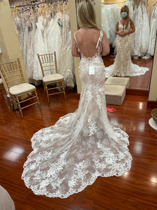 Etiole  'Adrianna' wedding dress size-04 PREOWNED