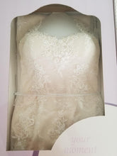 Load image into Gallery viewer, Alfred Angelo &#39;2547&#39; size 14 used wedding dress in box

