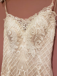 Chic Nostalgia 'Picar' wedding dress size-04 NEW