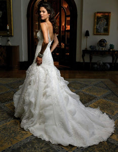 Casablanca '1856' size 6 used wedding dress back view on model