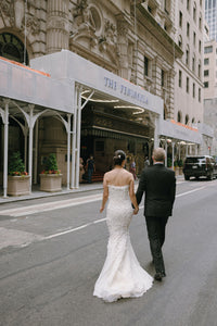 Oscar de la Renta '44E10' wedding dress size-04 PREOWNED