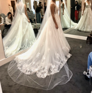 Martina Liana 'WQ8666' wedding dress size-08 NEW