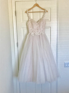 Moonlight 'Tango T750' size 6 new wedding dress front view on hanger