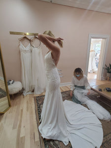 Niko 'Niko' wedding dress size-04 NEW