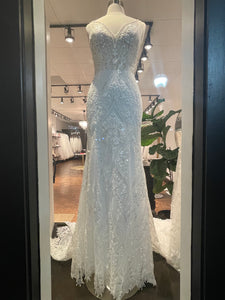 Simply Savvy Bridal  '538' wedding dress size-06 PREOWNED