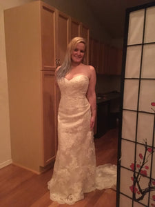 Stella York 'ST5939918' size 12 new wedding dress front view on bride