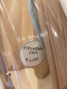 Carolina Herrera 'Iris' wedding dress size-06 NEW