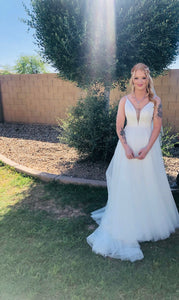 Madison James 'MJ456' wedding dress size-06 PREOWNED